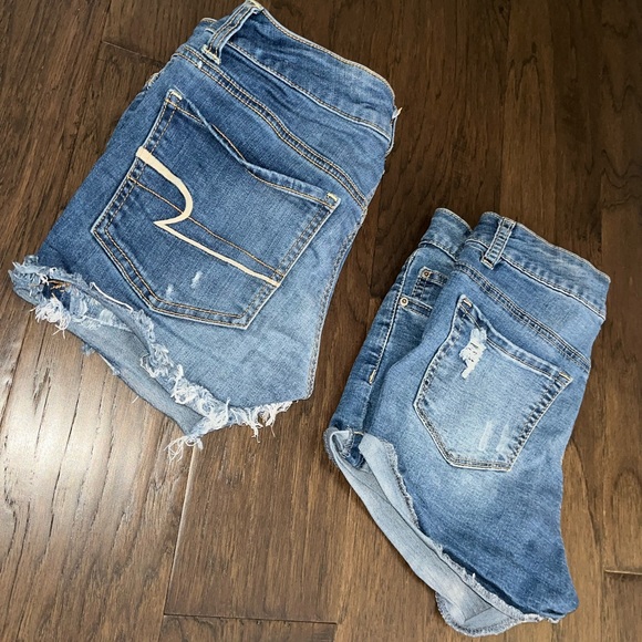 TWO stretchy American Eagle jean shorts - Picture 2 of 2